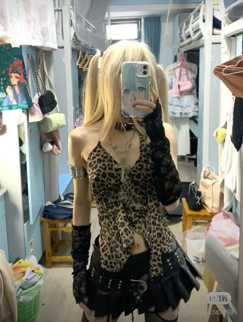 Miss Amane Outfits, Misa Outfit Ideas, Misa Inspired Outfit, Misa Amane Outfit Inspired, Rokku Gyaru Outfits, Misa Amane Fashion, Misa Aesthetic, Misa Style, Misa Outfit