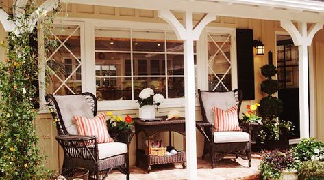 Barclay Butera, Decks And Porches, Screened Porch, Porch Patio, Patio Ideas, Beach Cottages, Newport Beach, Patio Deck, Beach Decor