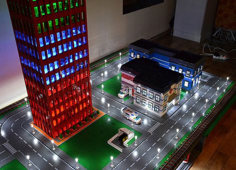 City Point 30 | Lukáš Šógor | Flickr Smart City Model For School, City Model For School Project, City Miniature, Science Exhibition Projects, Lego Lighting, Science Models, مشروعات العلوم, Mini City, English Projects