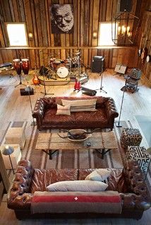 Barn and Entertainment/Music Performance Space - farmhouse - family room - new york - by Kelly & Co. Mid Century Music Studio, Music Studio Lounge, Small Music Studio Ideas, Studio Rekaman, Ruang Studio Musik, Music Studio Design, Professional Recording Studio, Rustic Family Room, Music Room Design