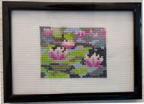 Mini Cross Stitch of the Painting: Water Lilies by Claude Monet Monet Pixel Art, Pixel Grid, Beaded Jewelry Patterns, Cross Stitching, Water Lilies, Claude Monet, Jewelry Patterns, Perler Beads, Mini Art