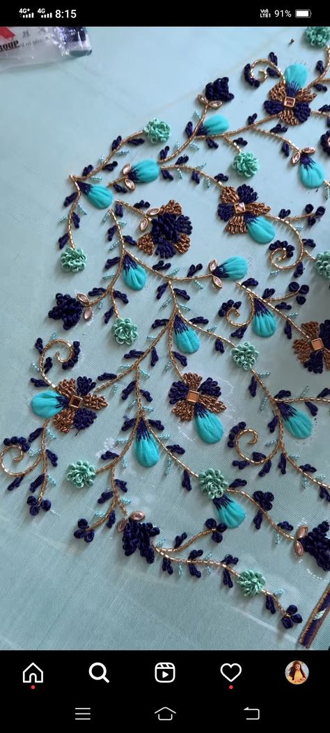 Thread Work Aari Blouse Design, Aari Work Designs, Machine Embroidery Designs Projects, Blouse Works, Latest Bridal Blouse Designs, Simple Hand Embroidery Patterns, Latest Blouse Designs Pattern, Aari Blouse, Traditional Blouse Designs