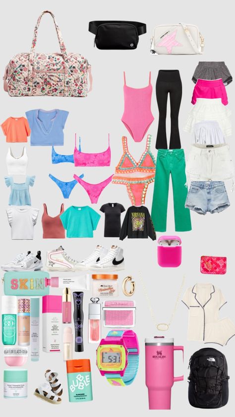 Beach Packing List For Teenage Girl, Things To Pack For The Beach, Weekend Beach Trip Outfits, Things To Take To The Beach, Things To Bring To The Beach, 7 Day Beach Vacation Packing List, What To Pack For The Beach, Beach Bag Essentials Packing Lists, Preppy Beach Bag