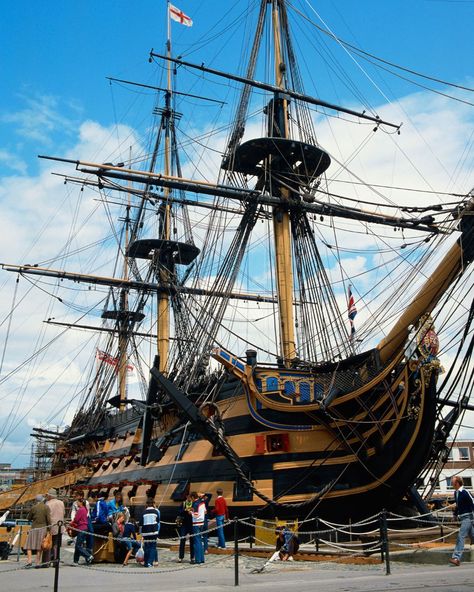 Exploring GB - HMS Victory is the oldest commissioned... Old Sailing Ships, Hms Victory, Oak Trees, 50 Million, Red Sky, Boat Design, Tall Ships, Ancient Cultures, Oak Tree