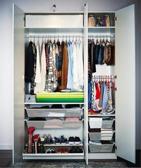 Ways to organize your wardrobe based on who you are - IKEA Ikea Wardrobe Organisation Ideas, How To Organize Your Closet, Ikea Interior, Packing Wardrobe, When To Let Go, Organize Your Closet, Aged Clothing, Ikea Wardrobe, Skirt Hangers