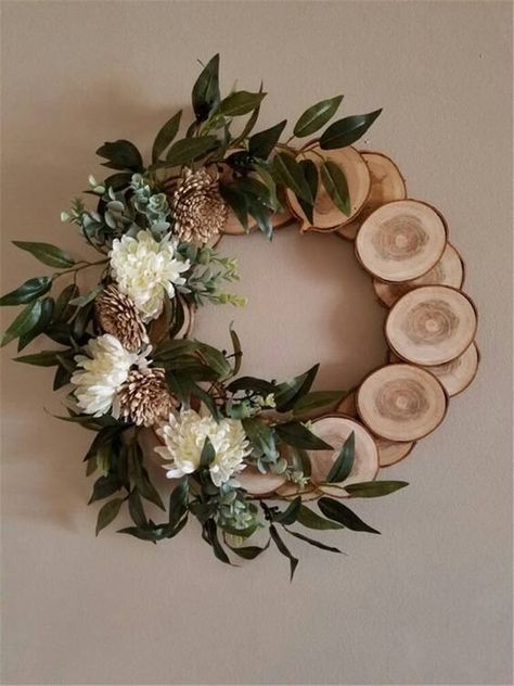 Deco Noel Nature, Dekoratívne Vence, Kerajinan Diy, Primitive Wreath, Cottage Wreath, Porte Decorate, Wooden Wreaths, Natural Wreath, Christmas Centerpieces Diy