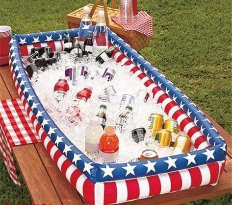 Party Buffet Ideas, Drink Buffet, Ice Beer, Potato Salads, Barbeque Party, Buffet Ideas, Picnic Bbq, Bbq Ideas, Baby Shower Bbq