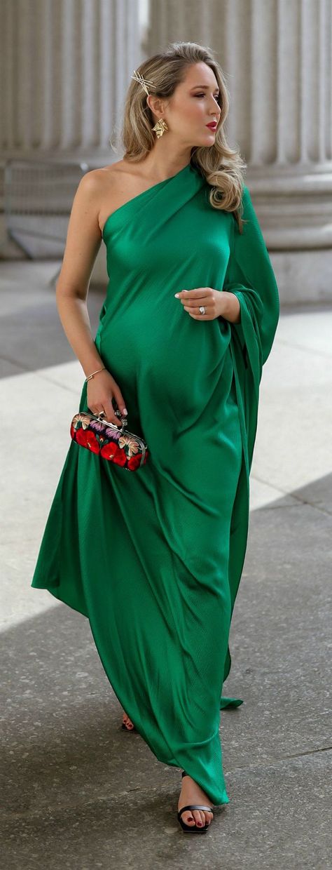 Jewel Tones For Fall Weddings // Green one-shoulder silk-satin blend asymmetrical hem gown, black strappy leather mules with kitten heel, embroidered floral four-ring clutch bag, Sara Swarovski crystal hair pin { Roland Mouret Net-A-Porter BY FAR Alexander McQueen LELET NY Jouer Lance Laura Mercier #fallstyle #fallwedding #blacktiewedding #gown #classicstyle } Satin Maternity Dress, Wedding Guest Dress Black Tie, Weddings Green, Mary Orton, Lelet Ny, Pregnant Wedding, Fall Wedding Guest, Fall Wedding Guest Dress, Stylish Maternity Outfits