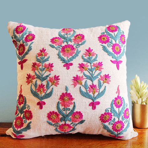 Bokhara Embroidery, Slavic Interior, Diy Embroidered Pillow, Indian Cushions, Cushion Embroidery, Cushion Covers Online, Hand Embroidered Pillows, Pillow Embroidery, Crochet Cushion Cover