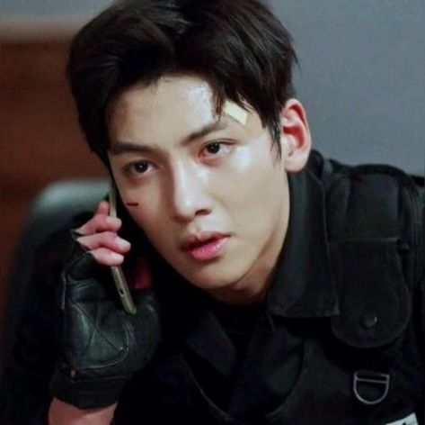 The K2, Chang Wook, Korean Drama Best, Ji Chang Wook, Beautiful Person, Korean Men, Bad Boy, Drama Movies, Boss Babe