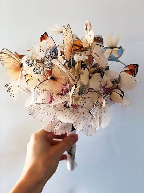 What's new in alternative wedding bouquets? 34 ideas that go beyond the flower | Offbeat Bride Alternative Wedding Bouquet, Unique Wedding Bouquet, Decoration Evenementielle, Offbeat Bride, Butterfly Wedding, Wedding Flower Arrangements, Bouquet Of Flowers, Alternative Wedding, Sweet Sixteen