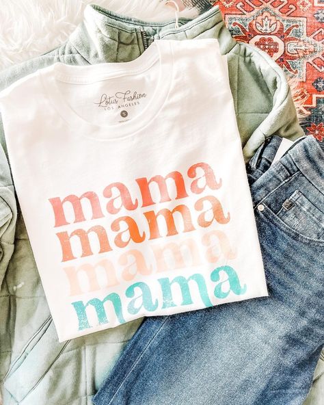 https://www.instagram.com/p/CbtbRHvNP4Q/?utm_medium=share_sheet Momma Shirts, Mom Graphic Tees, Hey Mama, Stuck In My Head, Graphic Sweaters, Girls Graphic Tee, Graphic Tees Vintage, Mama Shirts, Boyfriend Style