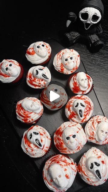 Halloween Food Treats, Slasher Movies, Halloween Baking, Spooky Treats, Halloween Food, Halloween Cupcakes, Horror Characters, Ghost Faces, Halloween Season