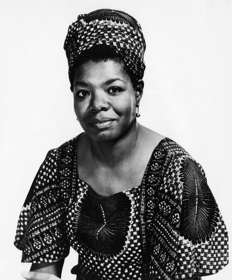 12 Stunning Vintage Pictures Of Maya Angelou Harry Smith, The Caged Bird Sings, Phenomenal Woman, Famous Authors, Maya Angelou, Famous Women, Women In History, Civil Rights, Black Is Beautiful