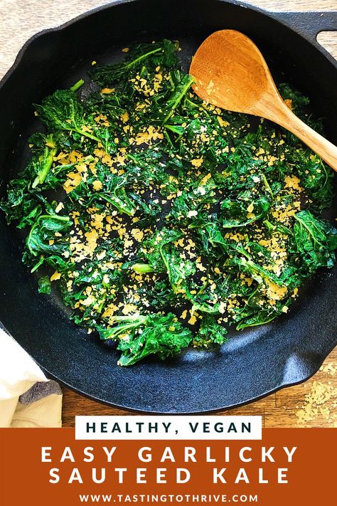 Kale Recipes Sauteed, Kale Recipes Healthy, Vegan Mushroom Pasta, Garlicky Kale, Sautéed Kale, Kale Recipe, Easy Vegan Lunch, Winter Meals, Fall Vegan Recipes