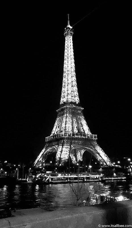 Eiffel Tower Aesthetic Black And White, Black And White Photography City, Paris In Black And White, Paris Black And White Photography, Black And White Paris Aesthetic, Black In Paris, Paris Aesthetic Black And White, Paris Black And White Aesthetic, Eiffel Tower Aesthetic Night