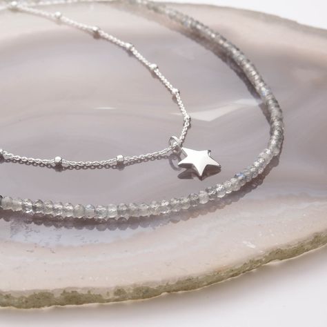 Labradorite mini gem necklace with star satellite necklace Beautiful Gemstones, Star Charm Necklace, September Birthstone Jewelry, Chain Making, Detailed Necklace, July Birthstone Jewelry, August Birthstone Jewelry, Bead Necklaces, Star Jewelry