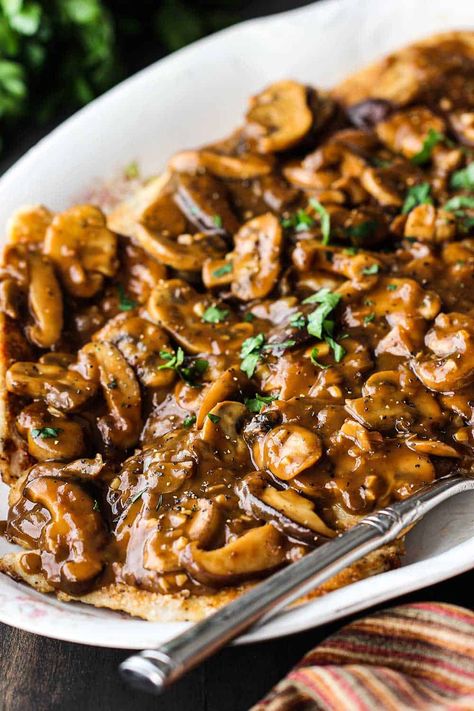 Chicken Marsala Recipe, Chicken Marsala Easy, Chicken Lombardy, Marsala Sauce, Marsala Recipe, Marsala Chicken Recipes, Italian Comfort Food, Brown Sauce, Chicken Marsala