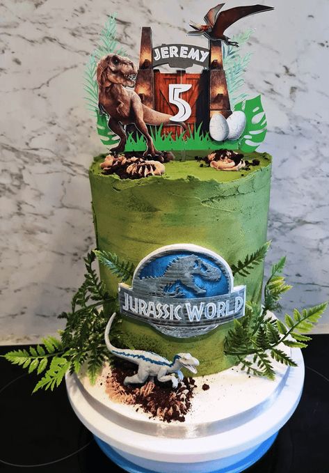 Jurassic Park Birthday Cake, Jurassic Park Cake, Jurassic World Cake, Dino Birthday Cake, Dinosaur Birthday Cake, Jurassic Park Birthday Party, Jurassic Park Party, Dinosaur Birthday Theme, Jurassic Park Birthday