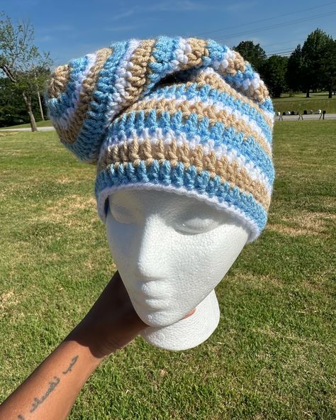 Crochet Slouchy Beanie For Men, Slouch Crochet Beanie, Slouch Hat Pattern Free, Slouchy Beanie Crochet Pattern Free, Crochet Hats For Men, Masculine Crochet, Crochet Patterns Hat, Slouch Beanie Crochet Pattern, Crochet Diys