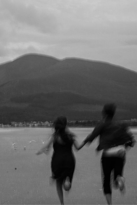 'Sometimes You Just Know' - Pao and Jordan running along the white, sandy beaches of Ireland.  Photo + Film by Story of Eve  #love #couple #couplegoals #engagementshoot #elope #elopement #elopementinspo #weddinginspo #weddingphotography Couple Running Aesthetic, Couples Running Aesthetic, Running Couple Aesthetic, On The Run Aesthetic, Couple Running Together, Dancing On Beach, 60s Couple, Prewed Concept, Couple Running Through Field