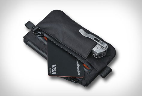 Alpaka Zip Pouch Pro Alpaka Zip Pouch Pro, Popular Boots, Sofia Coppola, Luxury Eyewear, Edc Gear, Snow Sports, Snow Jacket, Web Magazine, Helly Hansen