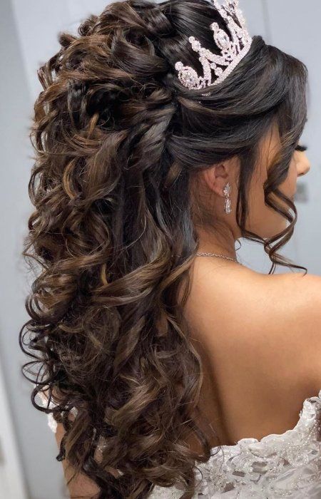 Half Up Half Down Quince Hair, Quinceanera Hairstyles Half Up Half Down, Quince Hairstyles With Crown, Quinceanera Hairstyles, Quince Hairstyles, Half Up Half Down Hairstyles, Wedding Hairstyles Half Up Half Down, Half Up Half Down Hair, Wedding Hairstyles For Long Hair