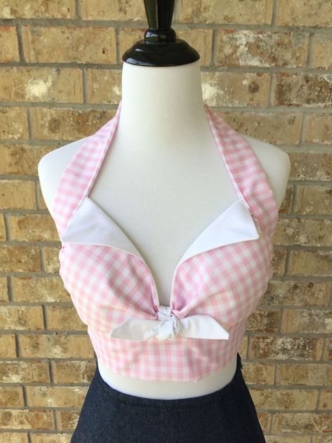 Retro Halter Top, 50s Clothes Aesthetic, 50s Tops Women, Pink Gingham Clothes, Retro Pink Outfits, Vintage Pink Outfits, Pink Vintage Outfits, Gingham Outfit Aesthetic, Pink Retro Outfit