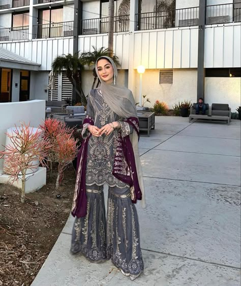 Eid Outfits Pakistani, Desi Dress, Desi Wedding Dresses, Pakistani Wedding Outfits, Desi Fashion Casual, Pakistani Dresses Casual, Pakistani Fancy Dresses, Pakistani Fashion Party Wear, Beautiful Pakistani Dresses