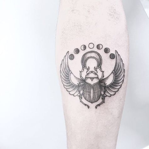 Tattoos Egyptian, Egyptian Symbol Tattoo, Scarab Beetle Tattoo, Symbol Tattoos With Meaning, Scarab Tattoo, Elefante Hindu, Beetle Tattoo, Egypt Tattoo, Egyptian Scarab