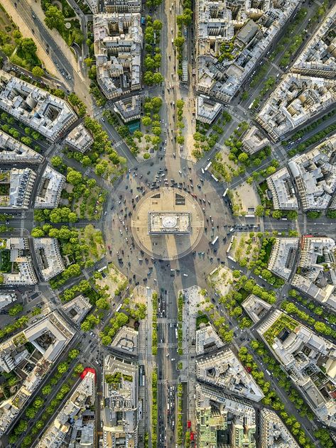 Urban Landscape Design, City Layout, Aerial Images, Paris Photo, Paris City, Paris Photos, City Design, Birds Eye View, Urban Planning