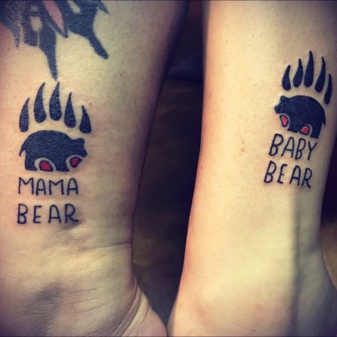 Mama Bear Tattoo, Mother Daughter Tat, Mother Daughter Infinity Tattoos, Daughters Name Tattoo, Bear Tattoo Ideas, Mommy Daughter Tattoos, Mother Son Tattoos, Mom Daughter Tattoos, Father Tattoos