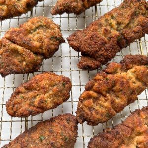 Beef Cutlets - Sammy Montgoms Beef Cutlets Recipes Easy, Deer Cutlets Recipe, Beef Cutlet Recipes, Sammy Montgoms, Cutlet Recipes, Beef Cutlets, Beef Cubed Steak, Top Round Steak, Cutlets Recipes