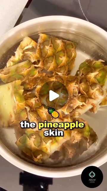 NaturalspFoods on Instagram: "Did you know ? . . . . . #naturalremedies #recipe #recipes #smoothie #healthyeating #pineapple #juice #us #usa" Pineapple Weight Drink, Pinapple Recipes Juice, Pineapple And Ginger Juice Benefits, Juicing With Pineapple Recipes, How To Make Pineapple Juice, Pineapple Water Detox Recipes, Pineapple Skin Uses, Juice Prepping For A Week, Pineapple Juicing Recipes