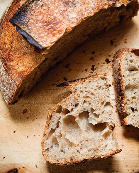 A Step-By-Step Guide to Making Tartine Bakery's Country Bread Tartine Bakery, Country Bread, Dough Scraper, White Bread, How To Make Homemade, Sourdough Bread, Homemade Bread, Bread Recipe, Bread Baking