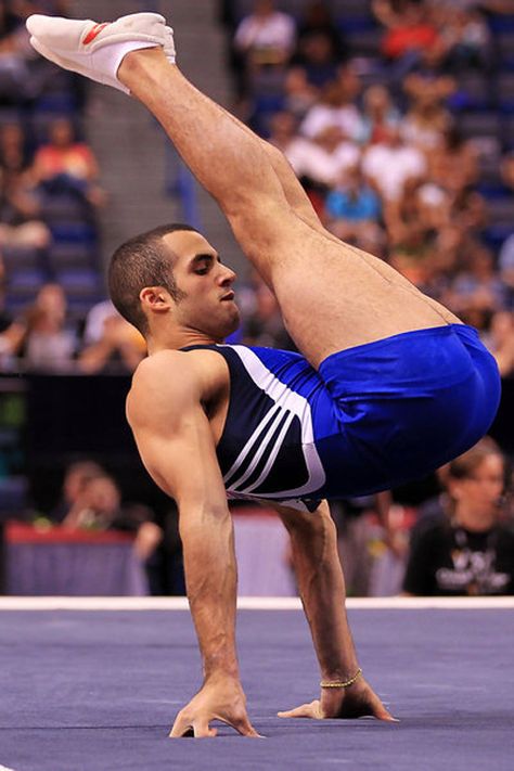 <strong>British butts, Aussie butts, big butts, small butts.</strong> This is what the Olympics are all about. Yohan Blake, Male Gymnast, 2012 Summer Olympics, Mens Haircuts, Tom Daley, Sport Gymnastics, Artistic Gymnastics, Olympic Athletes, Haircuts Short