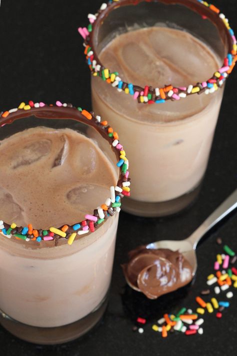 Nutella Chocolate Milk, Foodie Desserts, Chocolate Nutella, Wheat Free, Meat Free, Chocolate Milk, Nutella, Wheat, Vegetarian Recipes