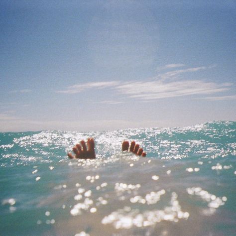 Summer Feeling, Summer Dream, In The Ocean, Foto Inspiration, Endless Summer, Sunny Day, Summer Aesthetic, Beach Life, Solar Power