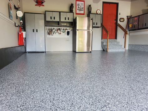 Hypoxy Garage Floor, Garage Cement Floor Ideas, Apoxsee Garage Floors, Garage Apoxsee, Speckled Garage Floor, Resurface Garage Floor, Refinish Garage Floor, Epoxy Garage Floor Designs, Garage Floor Sealer