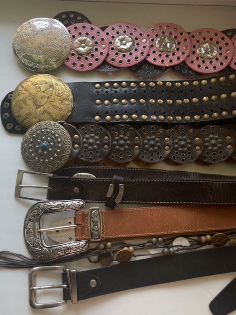 Y2k Fall Fashion, Old Money Life, Belts Aesthetic, Pinterest Feed, Girls Belts, Y2k Fall, Cowboy Baby, Rockstar Gf, Cowboy Girl