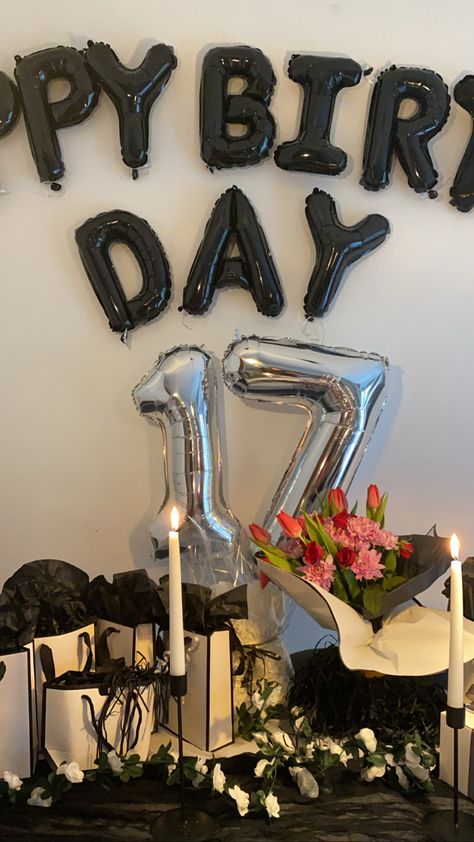 17 Yaş Doğum Günü, 17th Birthday Quotes, Happy Birthday To Me Quotes, 17 Birthday Cake, Happy Birthday Theme, Seventeenth Birthday, 17 Birthday, 17th Birthday Ideas, Happy 17th Birthday