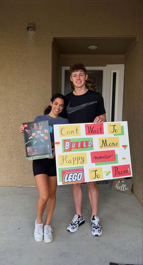 Good Prom Proposal Ideas, How To Ask My Boyfriend To Prom, How To Ask Your Bf To Prom, Prom Proposal From Girlfriend, Dance Theme Hoco Proposals, Cute Promposals For Guys, Promposal Signs Funny, Prom Ask Out Ideas, Prom Sign Ideas For Boyfriend