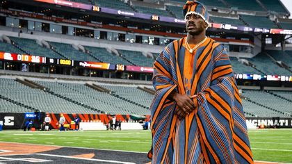 LOOK: NFL player Jeremiah Owusu-Koramoah goes viral for wearing African attire at his games Nfl Player, Nfl Players, African Attire, Nfl, Cute Outfits, Lifestyle, How To Wear, Quick Saves