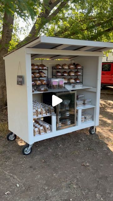 Casey Lynn’s Kitchen on Instagram: "The Roadside Bakery cart is NOW OPEN! TIL sold out!  716 S Forewood Dr in Ark City!" Road Side Bakery Stand, Roadside Bakery Stand, Mini Bakery Shop Design, Roadside Farm Stand Ideas, Road Side Stand, Bakery Cart, Micro Bakery, Farmers Market Display, Home Bakery Business