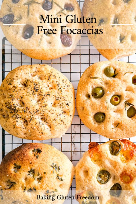 Six mini gluten free focaccias from above, sitting on a wire cooling rack. The focaccias have different toppings, such as herbs, olives, or cheese and jalapeno slices. Gluten Free Foccacia Bread, Gluten Free Focaccia Bread, Gluten Free Focaccia, Weekend Lunch, Gluten Free Recipes Bread, Muffin Bread, Focaccia Bread, Mini Muffins, Instant Yeast