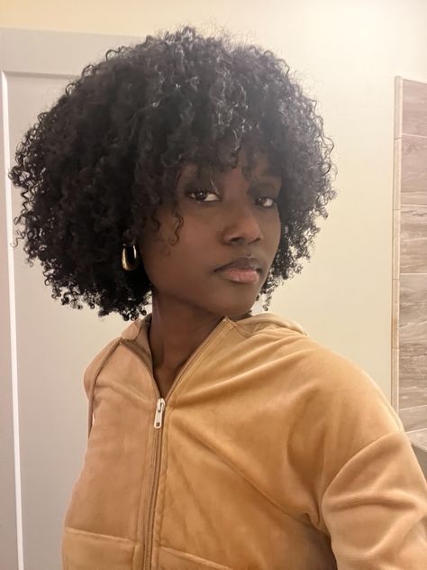 3c Hair Aesthetic, Aesthetic 4c Hair, Coily Hair Hairstyles, Afro Hair Care Aesthetic, Hairstyles No Braids, Long 4c Hair Aesthetic, Healthy Afro Hair Aesthetic, Coily Natural Hair, Hair References