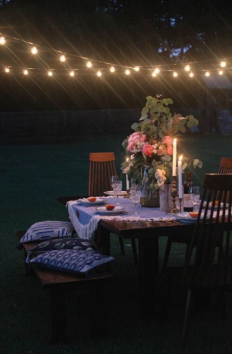 backyard dinner setup Romantic Backyard Dinner For Two, Outside Dinner Date, Dinner Setup At Home, Backyard Anniversary Dinner For 2, Backyard Dinner Date, Dinner Aesthetic Romantic Night, Date Night Aesthetic Dinner, Birthday Dinner Ideas For Him, Outdoor Dinner Date