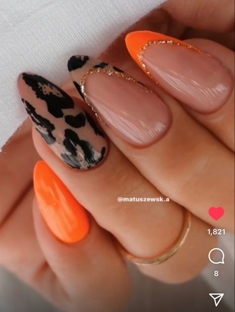 Winter Oval Nail Designs, Orange Animal Print Nails, Her Nails, Print Nails, Leopard Nails, Pretty Nail Art Designs, Animal Print Nails, Black Nail, Uñas Acrilicas