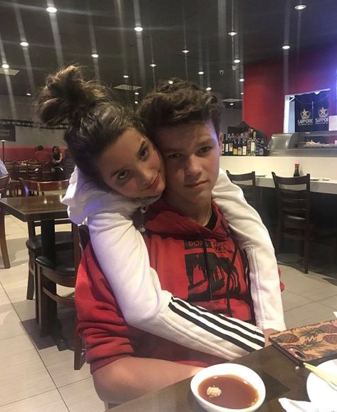 Hayden Summerall And Annie Leblanc, Hannie Annie And Hayden, Hayden And Annie, Anne Leblanc, Bratayley Family, Annie Leblanc Outfits, Hayden Summerall, Julianna Grace Leblanc, Julianna Leblanc