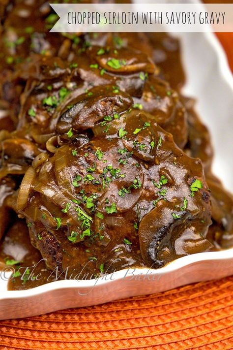 Chopped Sirloin Patties with Savory Gravy Chopped Sirloin Patties Recipe, Sirloin Recipes, Easy Skillet Dinner, Slow Cooker Salisbury Steak, Chopped Steak, Beef Patties, Ground Sirloin, Patties Recipe, Brown Mushroom